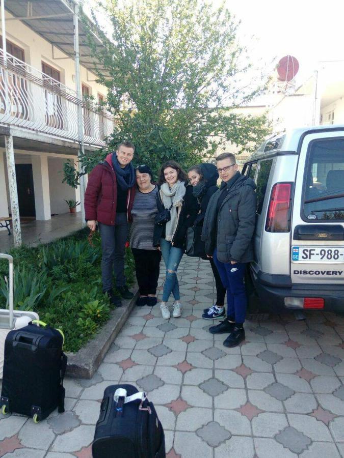 Guest House Nona Κουτάισι Εξωτερικό φωτογραφία