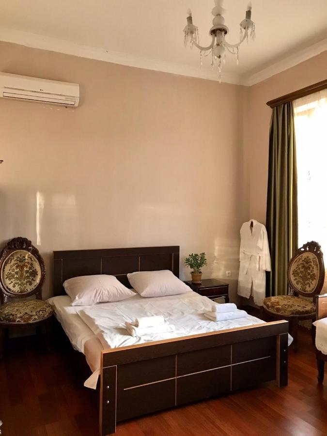 Guest House Nona Κουτάισι Εξωτερικό φωτογραφία