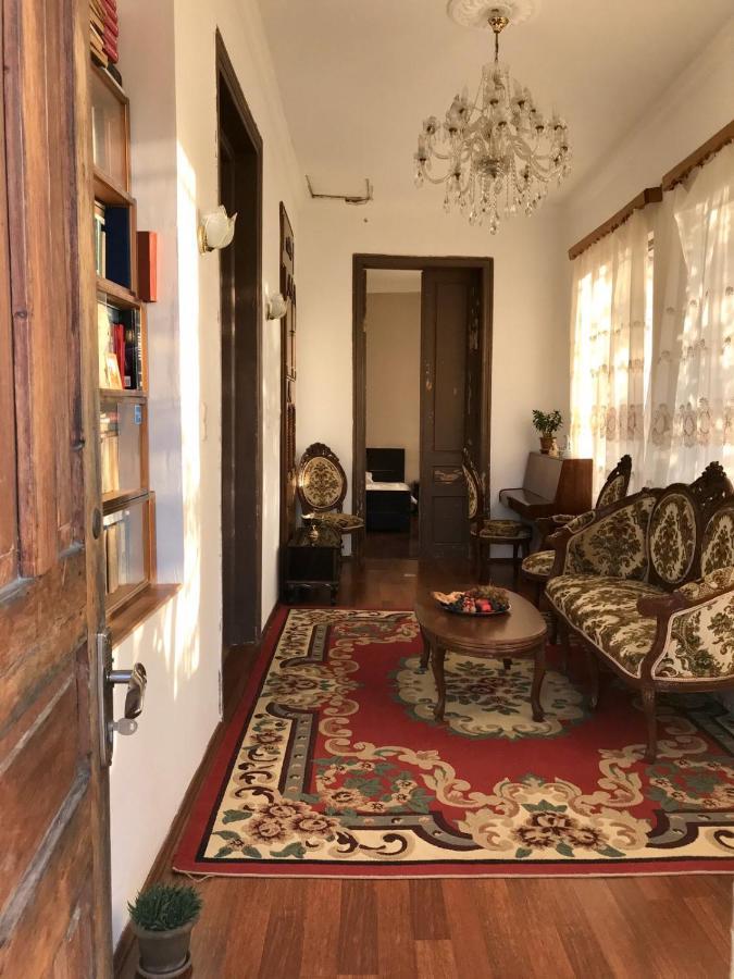 Guest House Nona Κουτάισι Εξωτερικό φωτογραφία