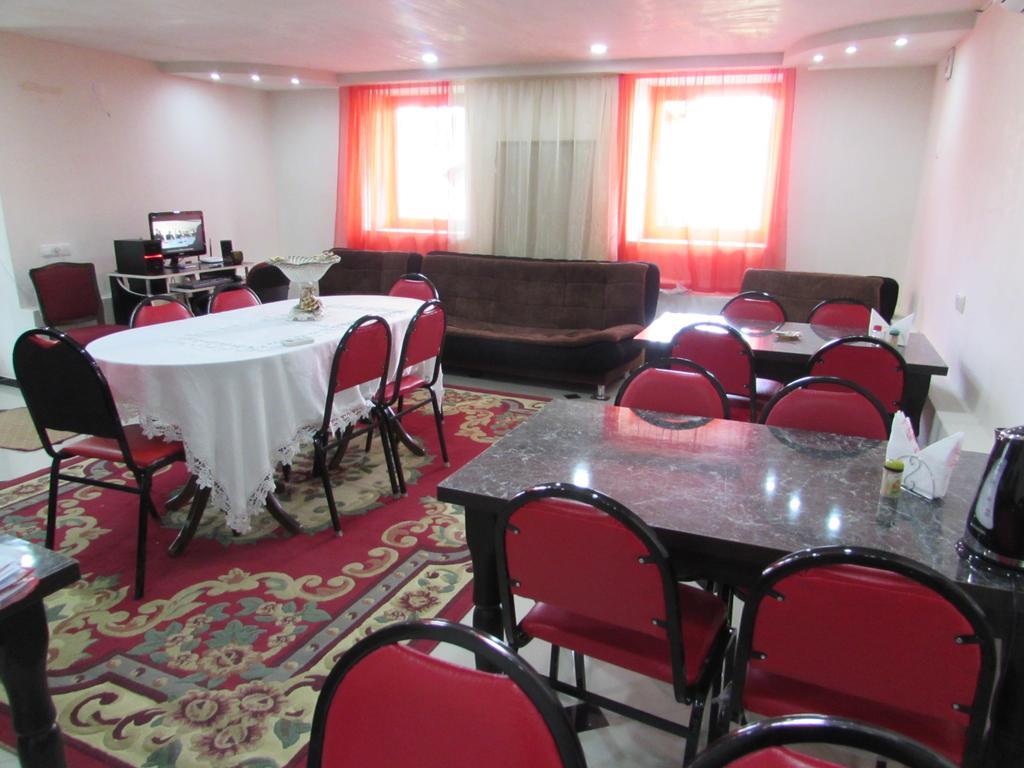 Guest House Nona Κουτάισι Εξωτερικό φωτογραφία