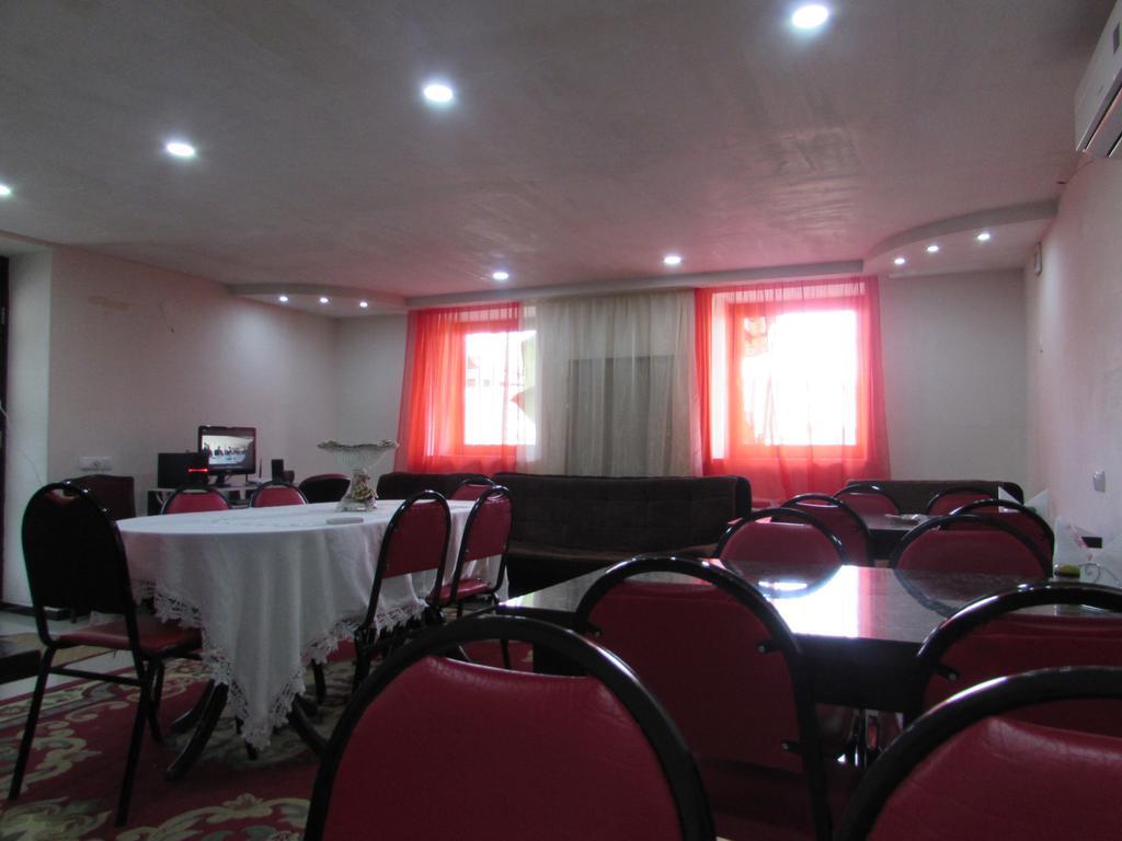 Guest House Nona Κουτάισι Εξωτερικό φωτογραφία