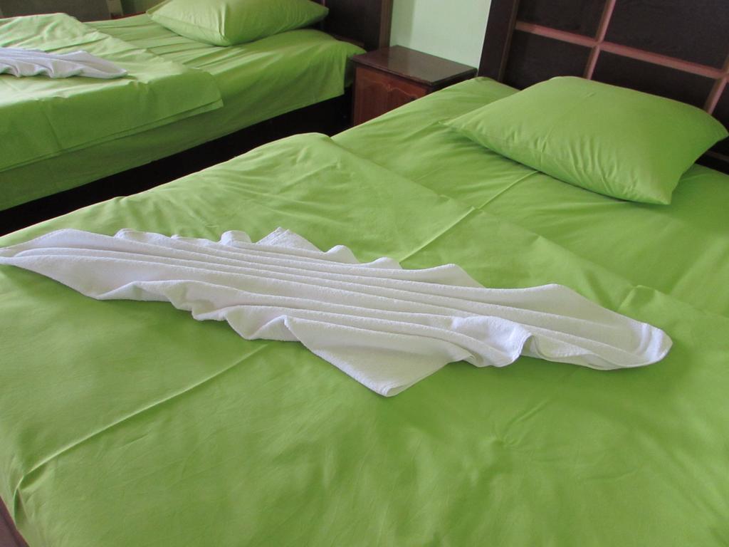 Guest House Nona Κουτάισι Εξωτερικό φωτογραφία